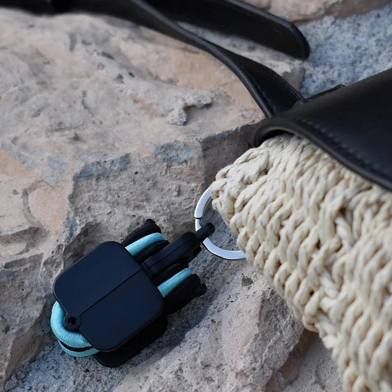 Portable Hair Tie Holder Keychain – Stylish Hair Tie Organizer with O-Shaped Buckle for On-the-Go Storage