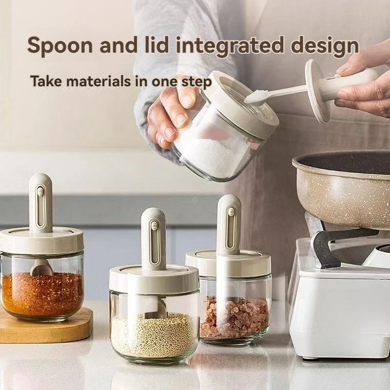 Spice & Pepper Shaker – Plastic Herb & Spice Shaker for Everyday Kitchen Use.